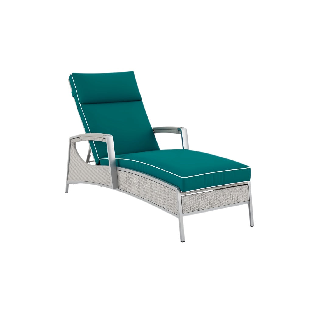 **Titel: Moderne Ligstoel met Aluminium Frame en Groene Kussens**
